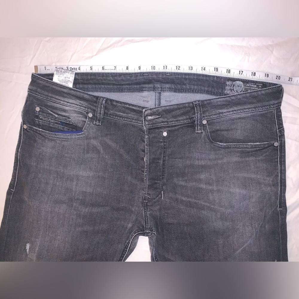 Modern Jeans